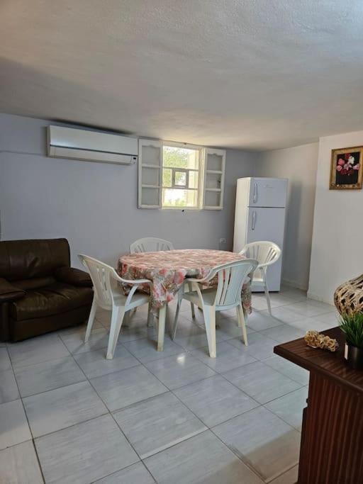 Hadhri Appartement 토져 외부 사진